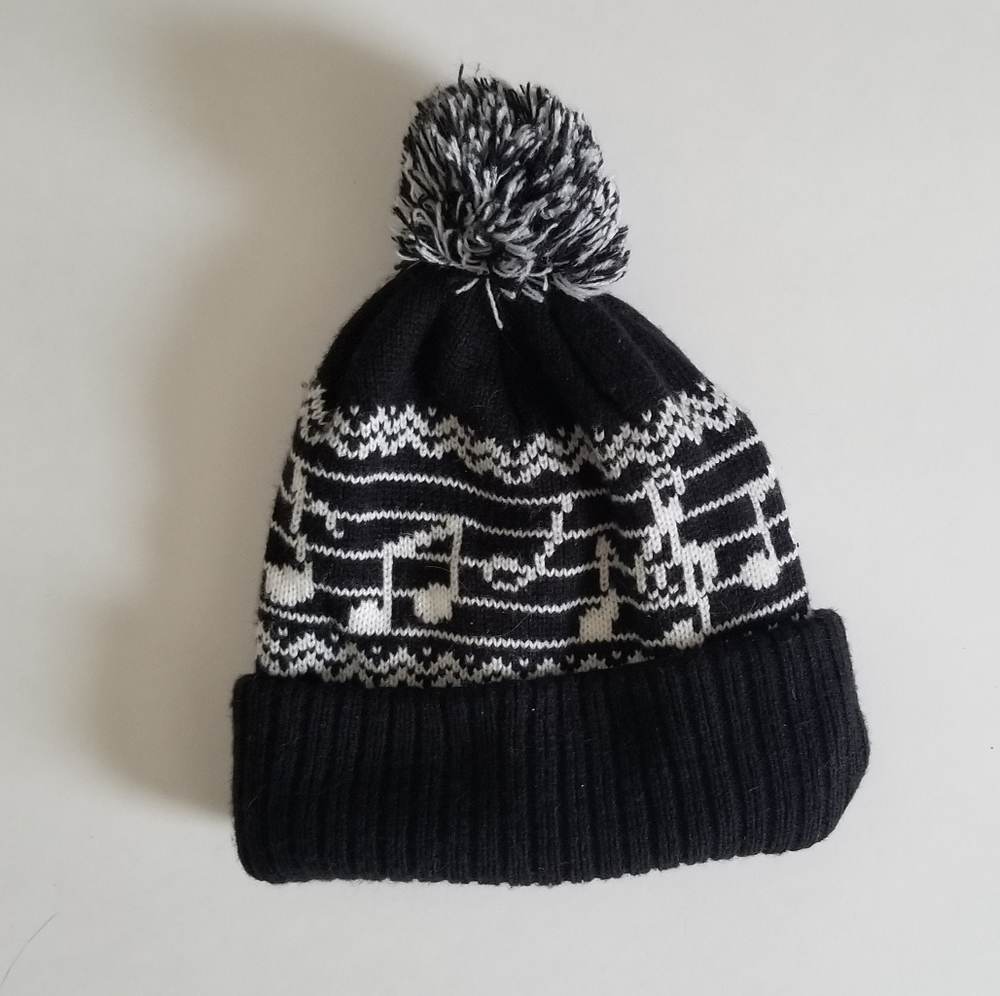 Hot Topic Music Notes FluffBall Beanie